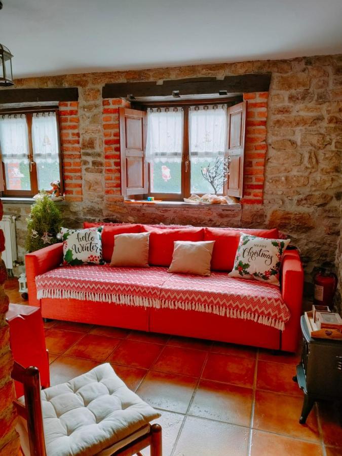 شقة Carroceu Rural Onís الغرفة الصورة